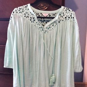 Crown and Ivy Mint Green Top